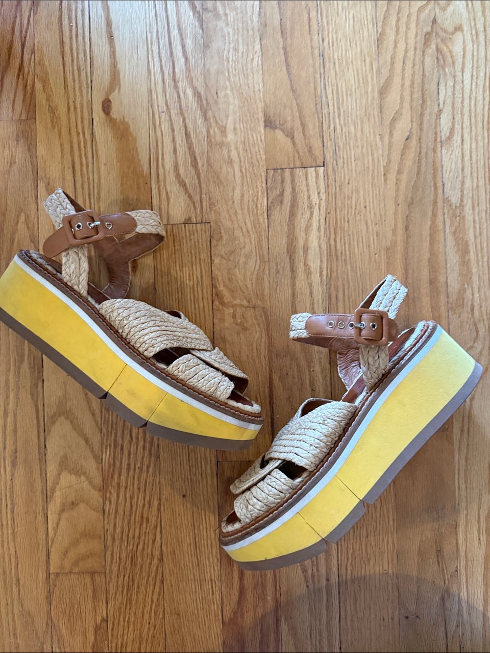 Robert Clergerie Paris sz EU 39.5 US 8.5 Braided Espadrille Sandals yellow